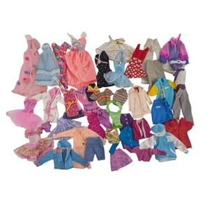 Lot of 40 Vintage Barbie Skipper Ken‎ Doll Clothes Clothing